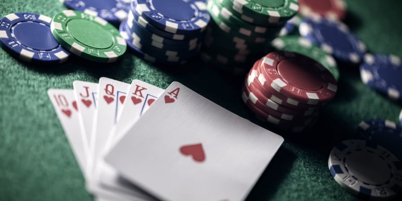 123B_Hướng Dẫn Cách Chơi Bài Poker Bịp Ăn Đứt Nhà Cái