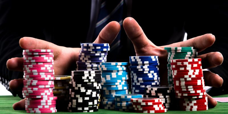 123B_Chơi Bài Poker Như Thế Nào Để Hủy Diệt Đối Thủ?